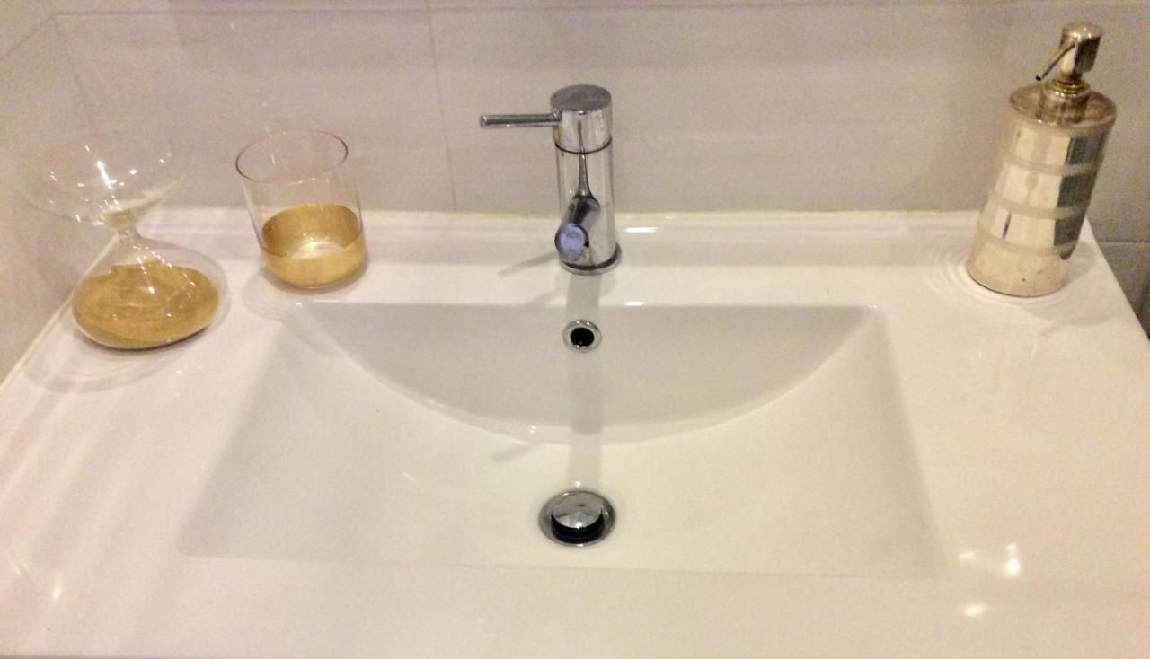 Whome Modern 1-Bed With Ac & Private Terrace Lisboa Ngoại thất bức ảnh